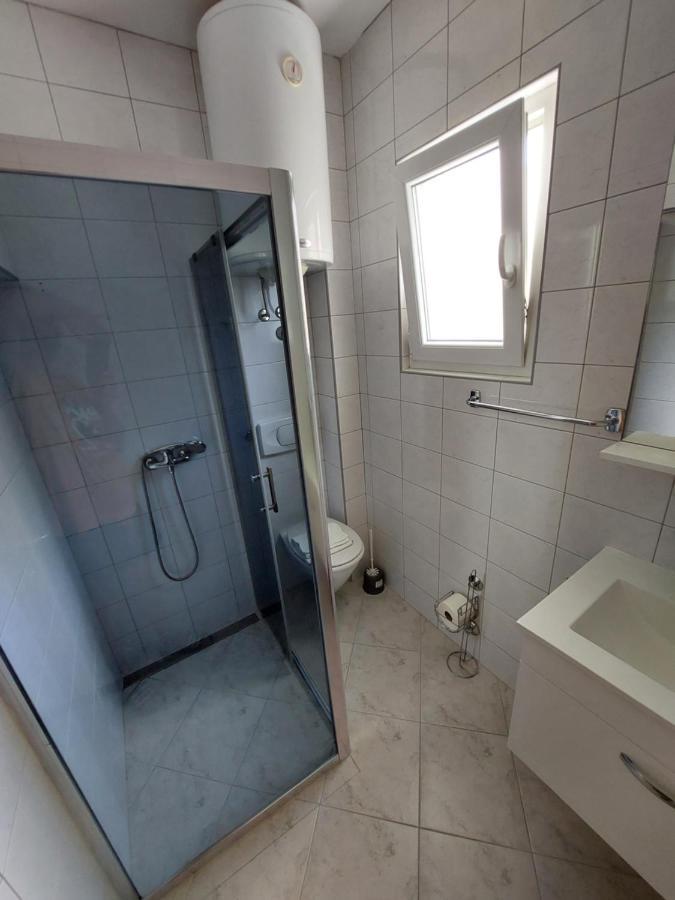 Apartments Babic โตรกีร์ ภายนอก รูปภาพ